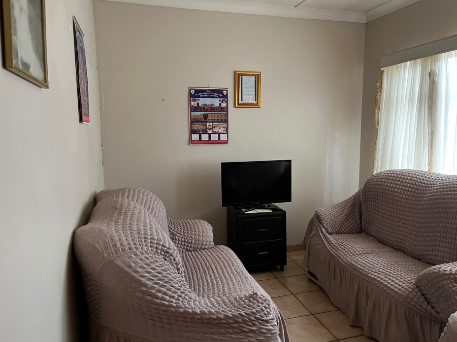 3 Bedroom Property for Sale in La Hoff North West